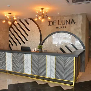 de-luna-hotel.kualalumpurs-hotels.com/