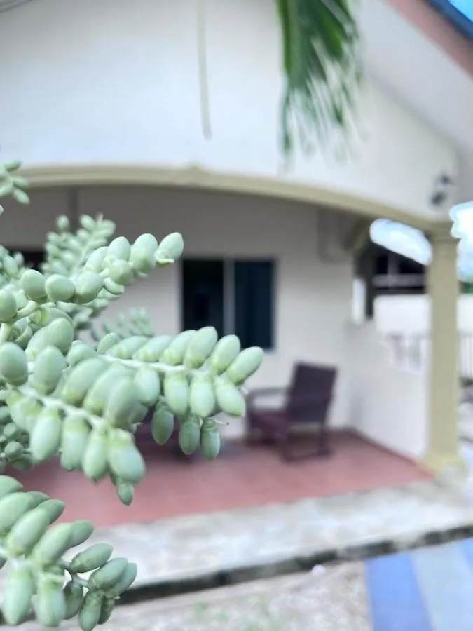 Dhania Cenang Beach Motel Pantai Cenang  Malaisie