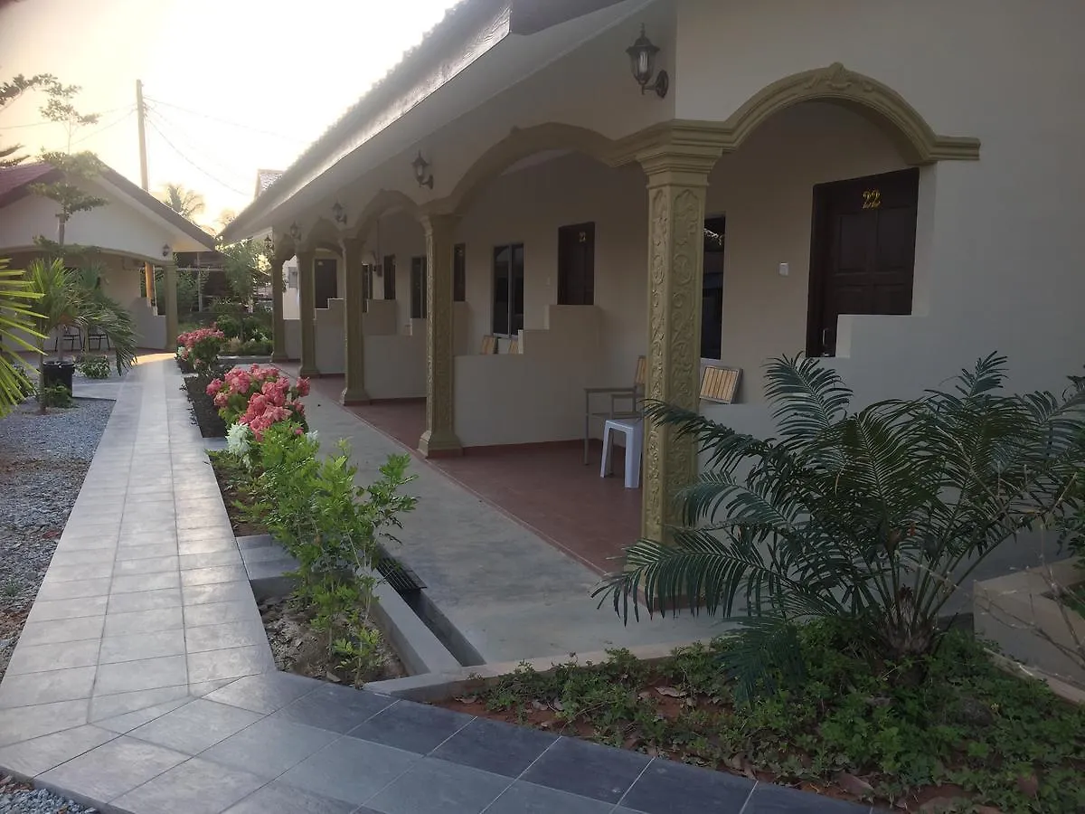 Dhania Cenang Beach Motel Pantai Cenang