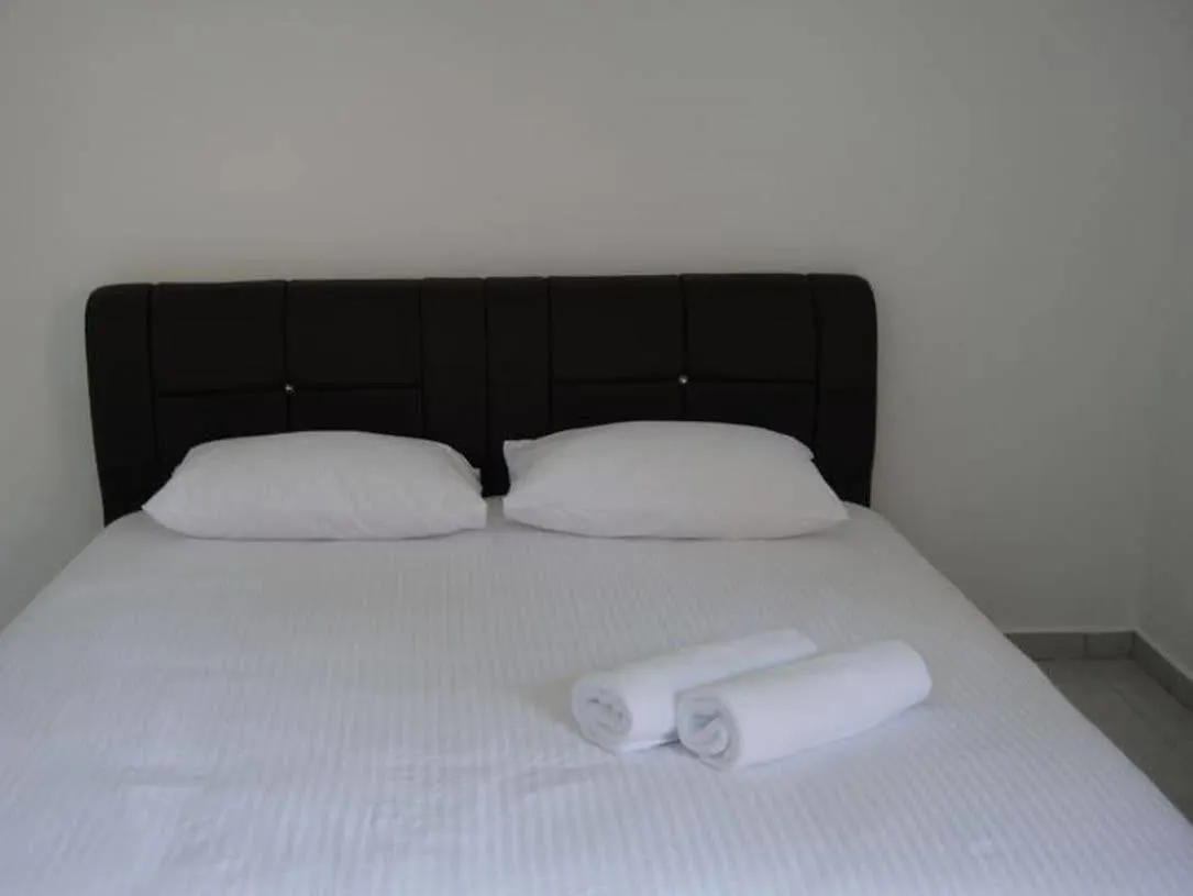 Dhania Cenang Beach Motel Pantai Cenang  Pantai Cenang (Langkawi)