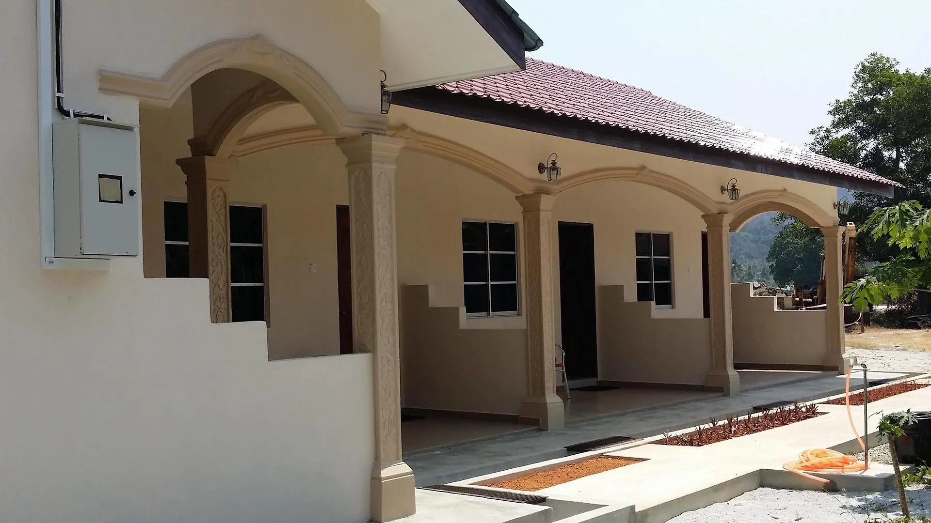 Dhania Cenang Beach Motel Pantai Cenang